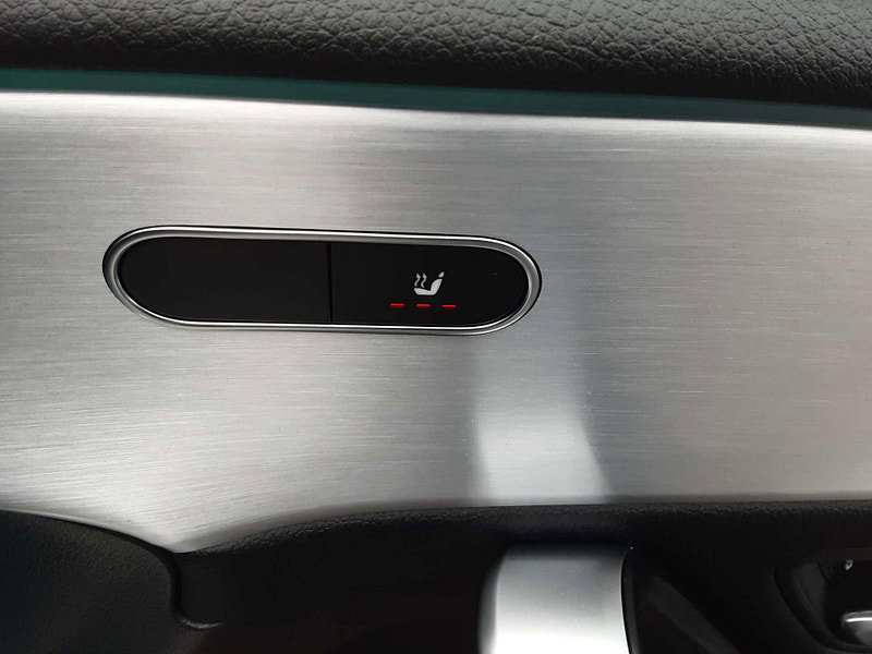 Mercedes-Benz CLA 1.3 CLA 250 AMG Line Premium+ E Auto 4dr 4dr Automatic 2026