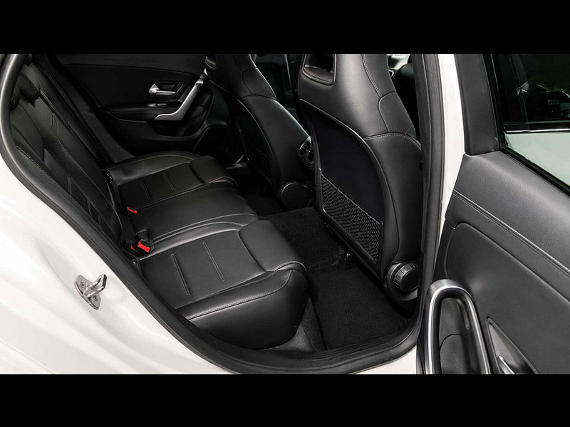 Mercedes-Benz CLA 1.3 CLA 250 AMG Line Premium E Auto 5dr 5dr Automatic 2026