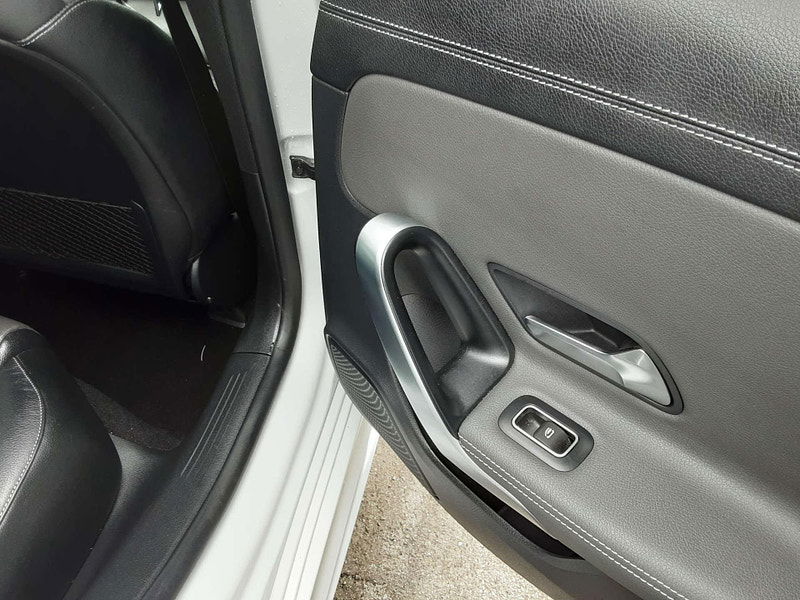 Mercedes-Benz CLA 1.3 CLA 250 AMG Line Premium+ E Auto 5dr 5dr Automatic 2025
