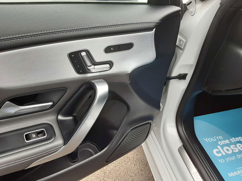 Mercedes-Benz CLA 1.3 CLA 250 AMG Line Premium+ E Auto 5dr 5dr Automatic 2025