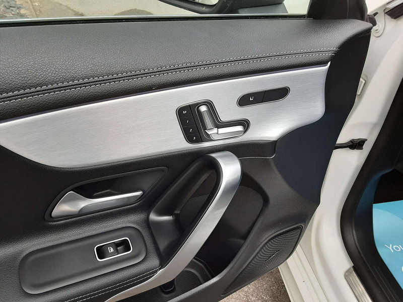 Mercedes-Benz CLA 1.3 CLA 250 AMG Line Premium+ E Auto 5dr 5dr Automatic 2025