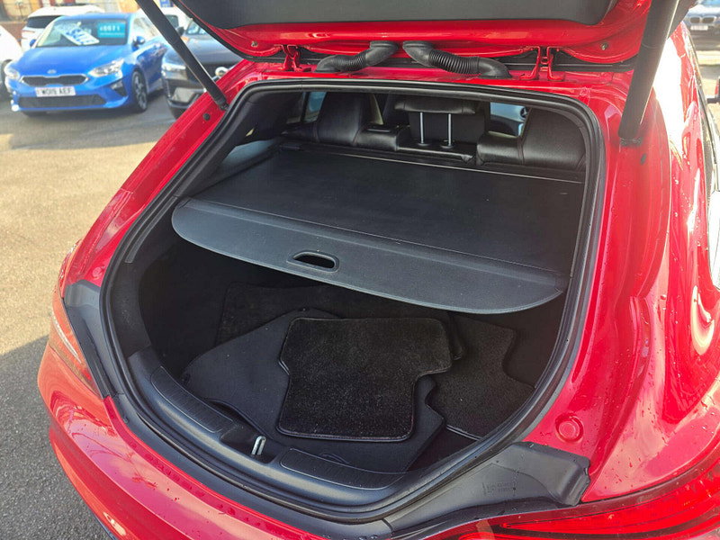 Mercedes-Benz CLA 2.1 CLA 220 D AMG Line 4Matic Auto 4WD 5dr 5dr Automatic 2026