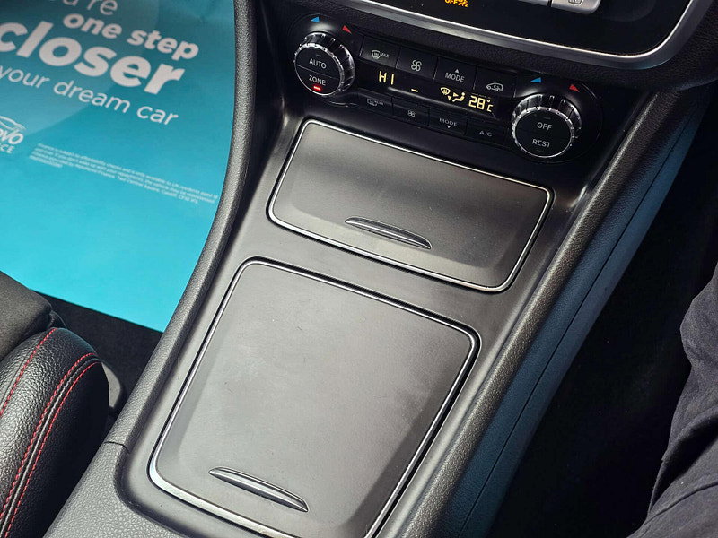 Mercedes-Benz CLA 2.1 CLA 220 D AMG Line 4Matic Auto 4WD 5dr 5dr Automatic 2026