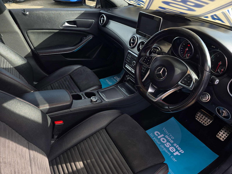 Mercedes-Benz CLA 2.1 CLA 220 D AMG Line 4Matic Auto 4WD 5dr 5dr Automatic 2026