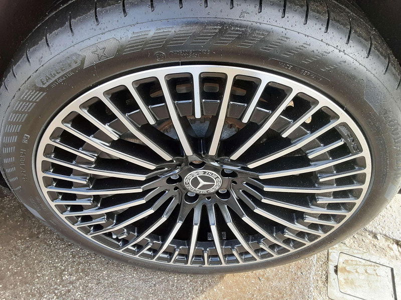 Mercedes-Benz EQC EQC 400 AMG Line Premium+ 4Matic 4WD 5dr 5dr Automatic 2026