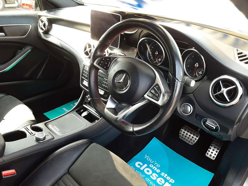 Mercedes-benz GLA 1.6 GLA 200 AMG Line Edition Auto 5dr 5dr Automatic 2025