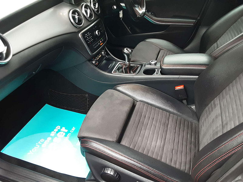 Mercedes-Benz GLA 2.1 GLA 200 D AMG Line 5dr 5dr Manual 2025