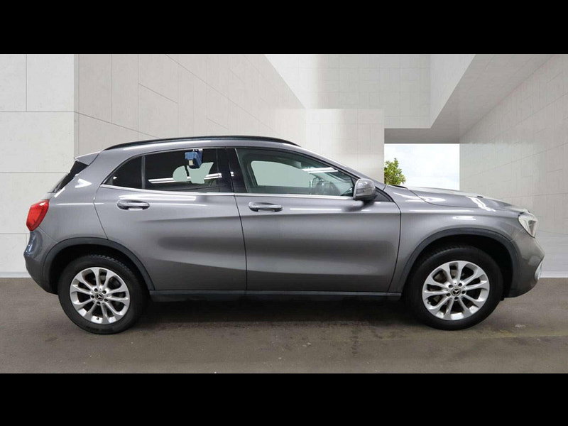 Mercedes-Benz GLA 2.1 GLA 200 SE D 5dr 5dr Manual 2026