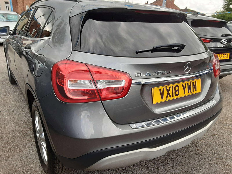 Mercedes-Benz GLA 2.1 GLA 200 SE D 5dr 5dr Manual 2026