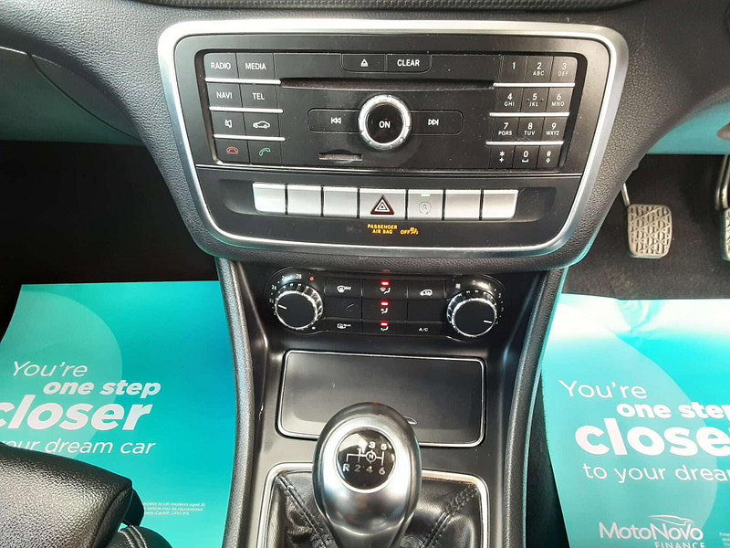Mercedes-Benz GLA 2.1 GLA 200 SE D 5dr 5dr Manual 2026