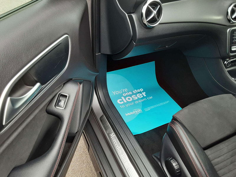 Mercedes-Benz GLA 2.1 GLA 220 AMG Line Premium D 4Matic Auto 4WD 5dr 5dr Automatic 2025