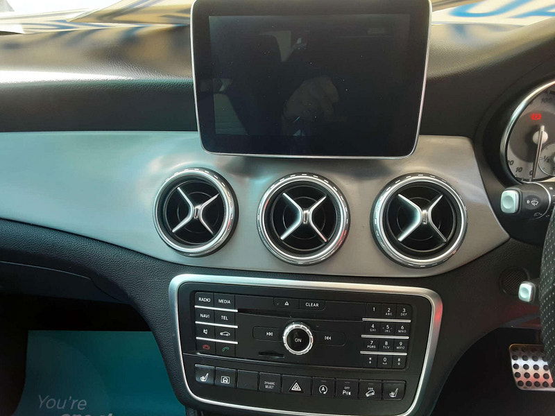 Mercedes-Benz GLA 2.1 GLA 220 D 4Matic AMG Line Premium Auto 4WD 5dr 5dr Automatic 2025