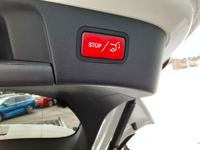 Mercedes-Benz GLA 2.1 GLA 220 D 4Matic AMG Line Premium+ Auto 4WD 5dr 5dr Automatic 2026