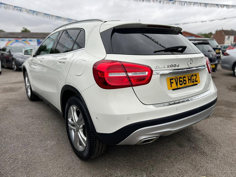 Mercedes-Benz GLA 2.1 GLA200d Sport (Premium Plus) 7G-DCT Euro 6 (s/s) 5dr 5dr Automatic 2026