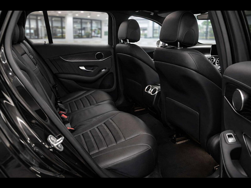 Mercedes-Benz GLC 2.0 GLC 300 AMG Line Premium D 4Matic Auto 4WD 5dr 5dr Automatic 2026