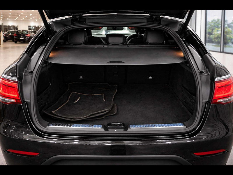 Mercedes-Benz GLC 2.0 GLC 300 AMG Line Premium D 4Matic Auto 4WD 5dr 5dr Automatic 2026