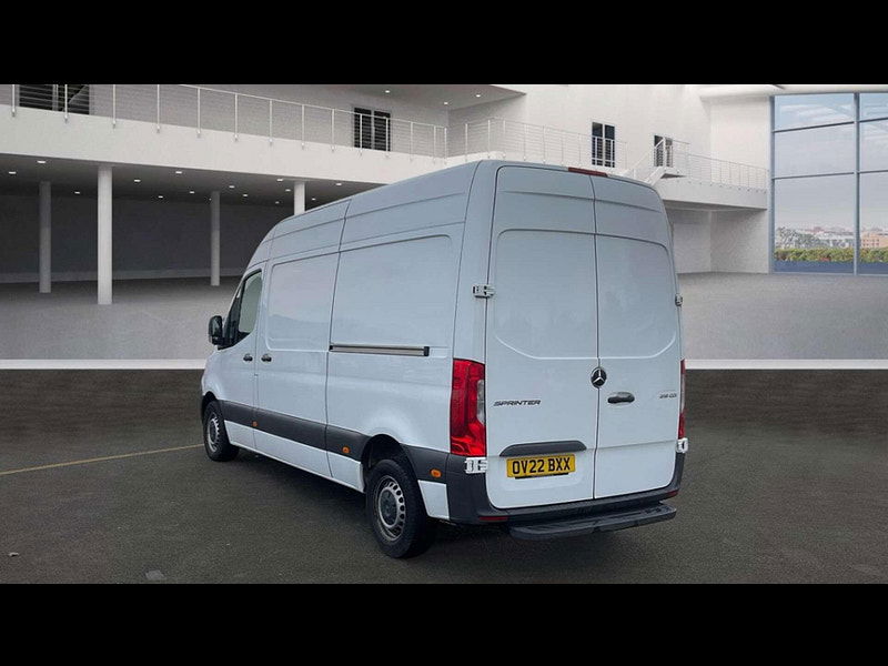 Mercedes-Benz Sprinter 2.0 Sprinter 315 Premium CDI 2dr Manual 2025