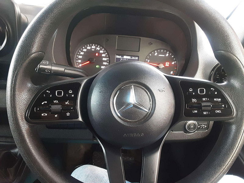 Mercedes-Benz Sprinter 2.0 Sprinter 315 Premium CDI 2dr Manual 2026