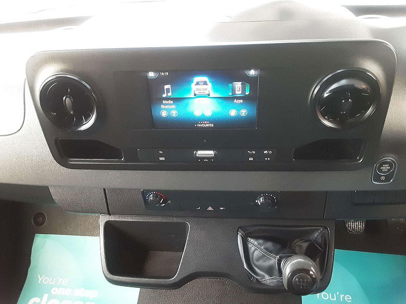 Mercedes-Benz Sprinter 2.0 Sprinter 315 Premium CDI 2dr Manual 2026