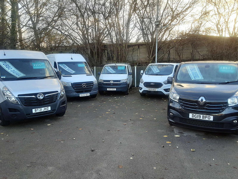 Mercedes-Benz Sprinter 2.0 Sprinter 315 Premium CDI 2dr Manual 2026