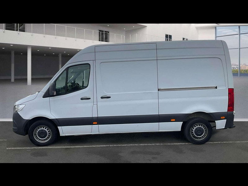 Mercedes-Benz Sprinter 2.0 Sprinter 315 Premium CDI 2dr Manual 2025