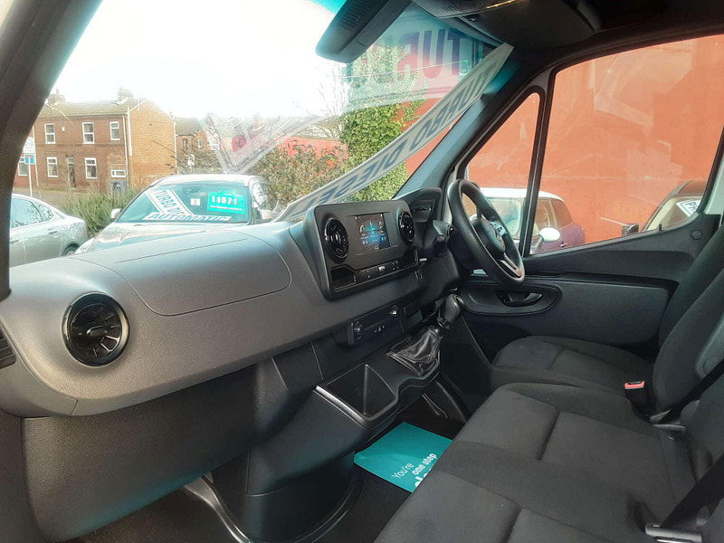 Mercedes-Benz Sprinter 2.0 Sprinter 315 Premium CDI 2dr Manual 2026