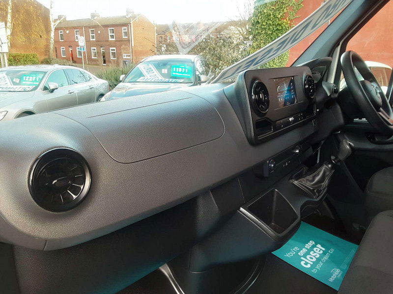 Mercedes-Benz Sprinter 2.0 Sprinter 315 Premium CDI 2dr Manual 2026