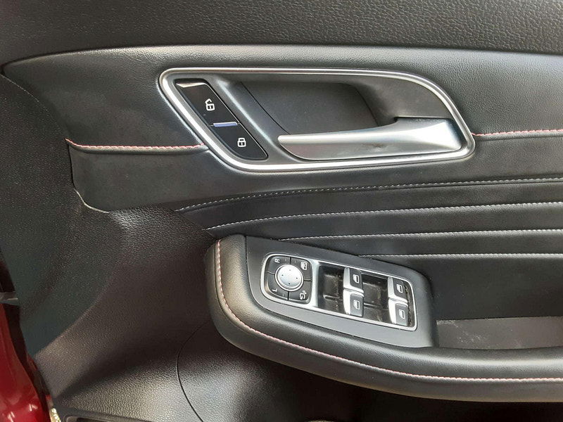 MG Hs 1.5 MG HS Exclusive PHEV Auto 5dr 5dr Automatic 2025