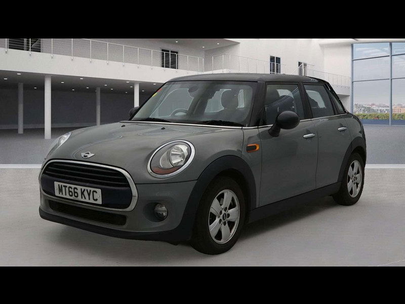 MINI Hatch 1.5 Cooper 5dr 5dr Manual 2025