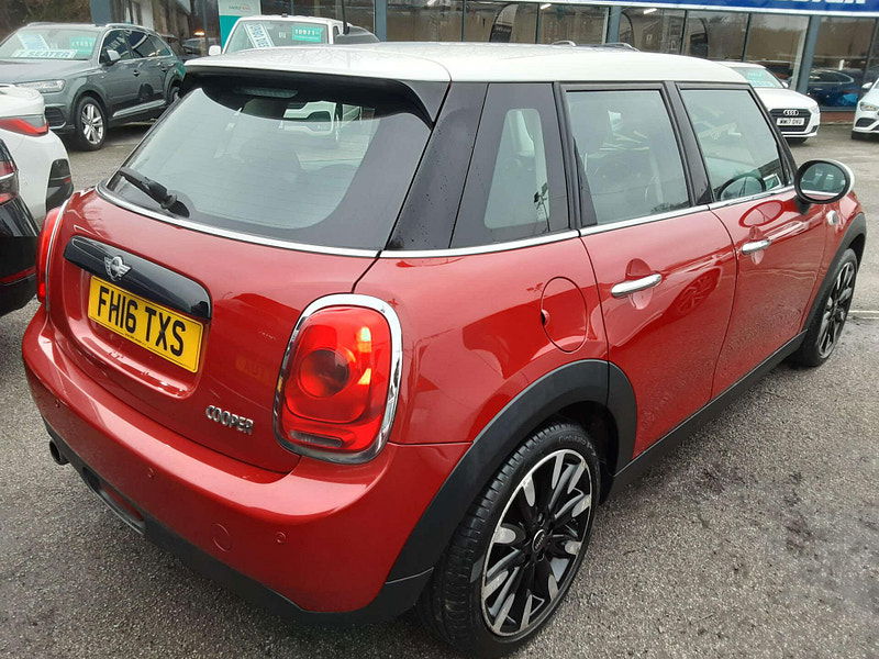 MINI Hatch 1.5 Cooper 5dr 5dr Manual 2026