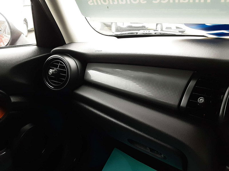 MINI Hatch 1.5 Cooper 5dr 5dr Manual 2026