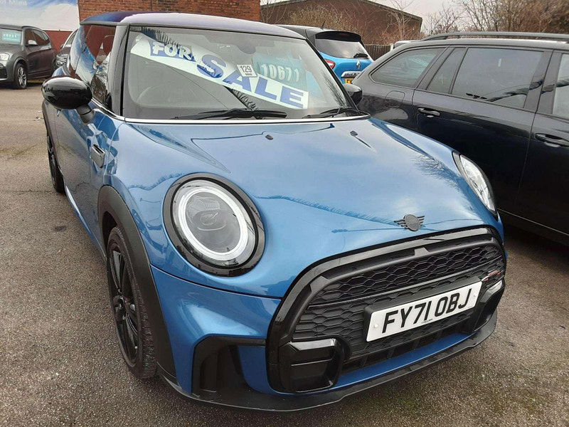 MINI Hatch 1.5 Cooper Sport Euro 6 (s/s) 3dr 3dr Manual 2025