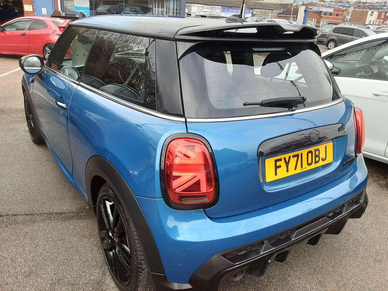 MINI Hatch 1.5 Cooper Sport Euro 6 (s/s) 3dr 3dr Manual 2025