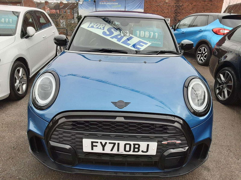 MINI Hatch 1.5 Cooper Sport Euro 6 (s/s) 3dr 3dr Manual 2025