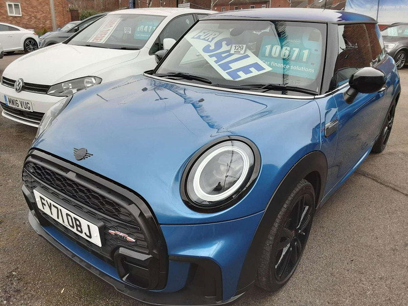 MINI Hatch 1.5 Cooper Sport Euro 6 (s/s) 3dr 3dr Manual 2025