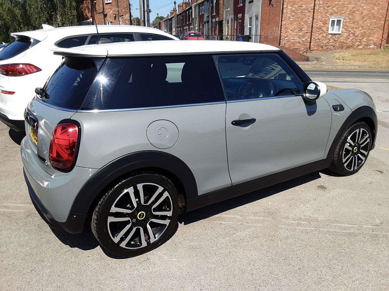 MINI Hatch Cooper S Electric Level 2 3dr 3dr Automatic 2025