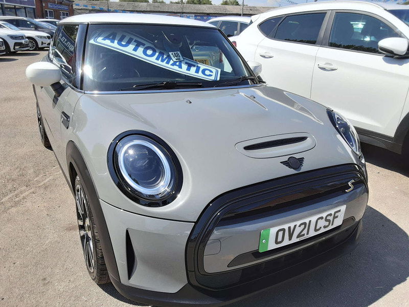 MINI Hatch Cooper S Electric Level 2 3dr 3dr Automatic 2025