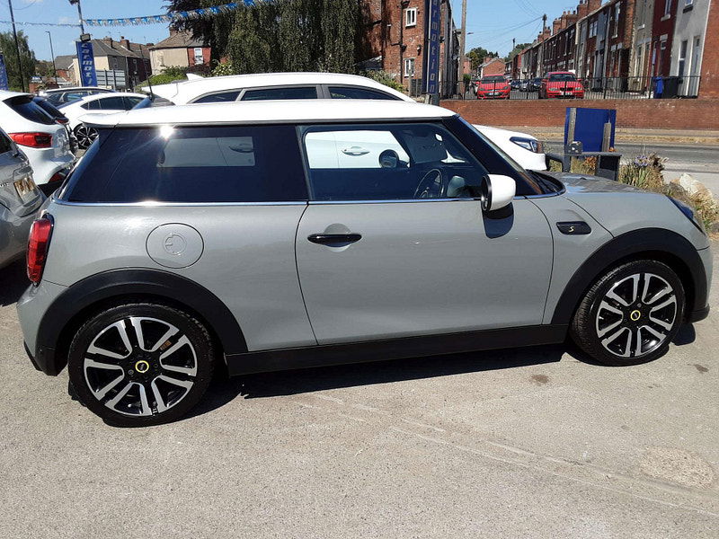 MINI Hatch Cooper S Electric Level 2 3dr 3dr Automatic 2025