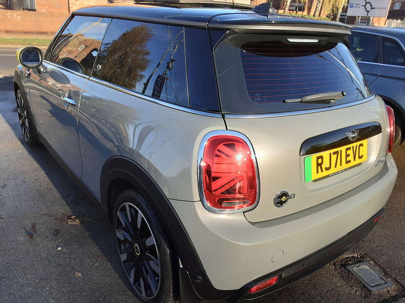 MINI Hatch Cooper S Electric Level 3 3dr 3dr Automatic 2025