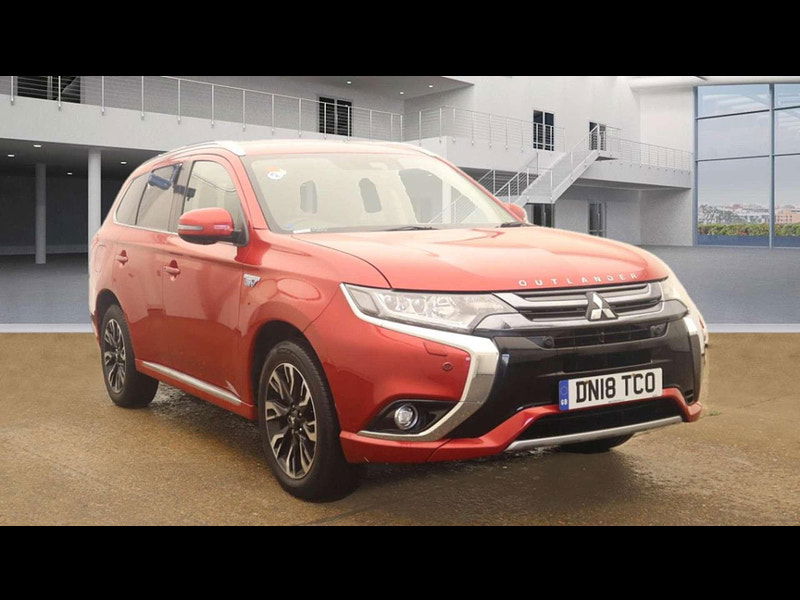 Mitsubishi Outlander 2.0 Outlander 5hs PHEV CVT 4WD 5dr 5dr Automatic 2025