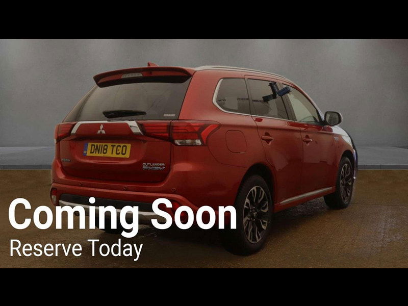 Mitsubishi Outlander 2.0 Outlander 5hs PHEV CVT 4WD 5dr 5dr Automatic 2025