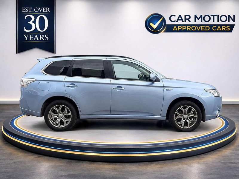 Mitsubishi Outlander 2.0 Outlander GX 3h PHEV Auto 4WD 5dr 5dr Automatic 2026