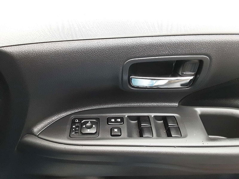 Mitsubishi Outlander 2.0 Outlander GX 4h PHEV Auto 4WD 5dr 5dr Automatic 2026