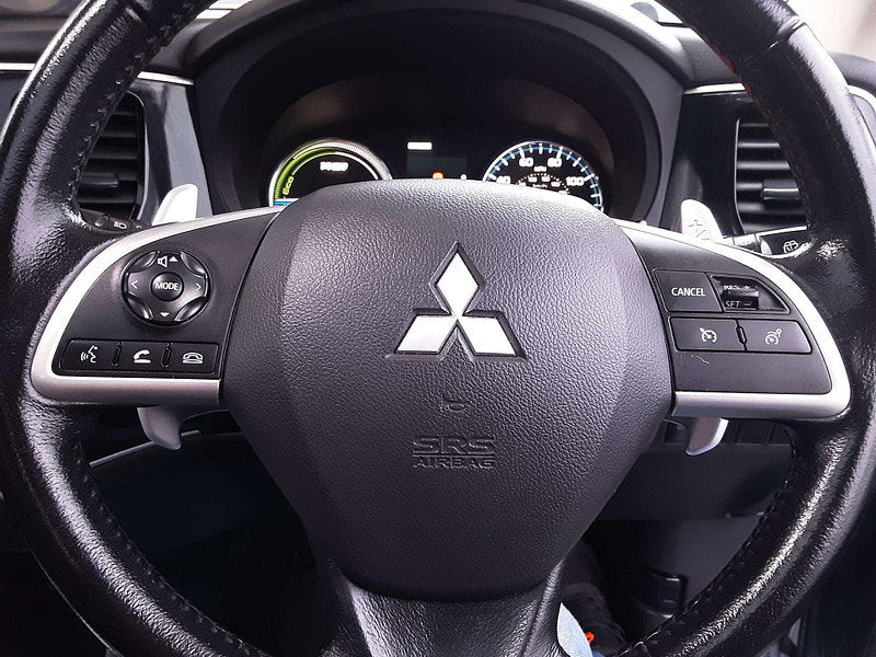 Mitsubishi Outlander 2.0 Outlander GX 4h PHEV Auto 4WD 5dr 5dr Automatic 2026