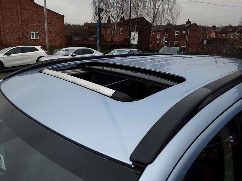 Mitsubishi Outlander 2.0 Outlander GX 4h PHEV Auto 4WD 5dr 5dr Automatic 2026