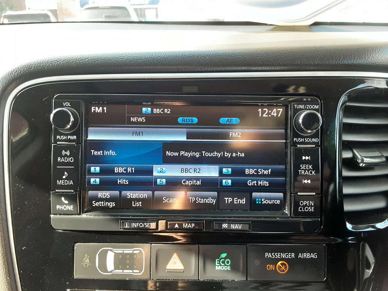 Mitsubishi Outlander 2.0 Outlander GX 4h PHEV Semi-Auto 4WD 5dr 5dr Automatic 2026