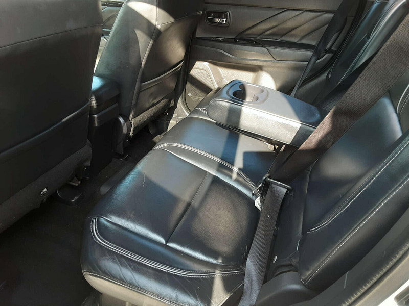 Mitsubishi Outlander 2.0 Outlander GX 4h PHEV Semi-Auto 4WD 5dr 5dr Automatic 2026