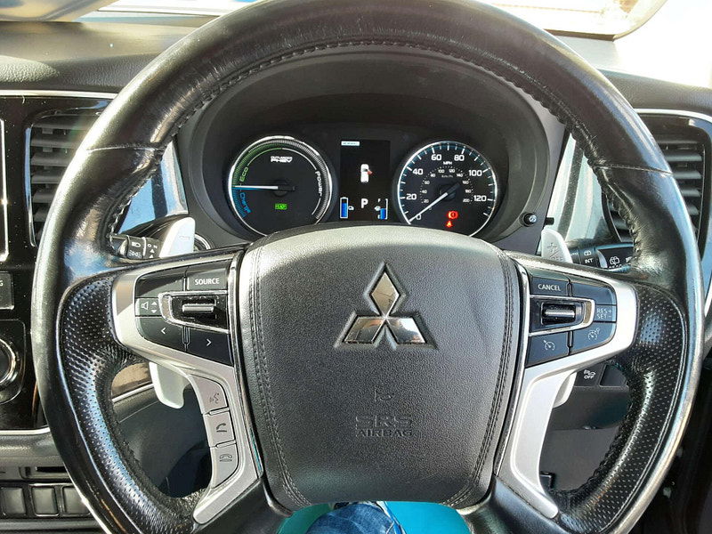 Mitsubishi Outlander 2.0 Outlander Juro PHEV CVT 4WD 5dr 5dr Automatic 2025