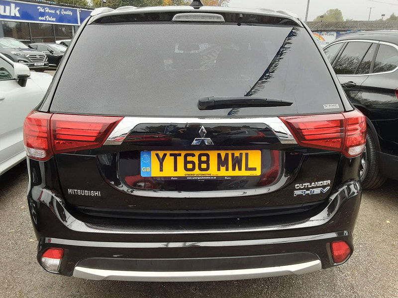 Mitsubishi Outlander 2.0h 12kWh 4h CVT 4WD Euro 6 (s/s) 5dr 5dr Automatic 2024