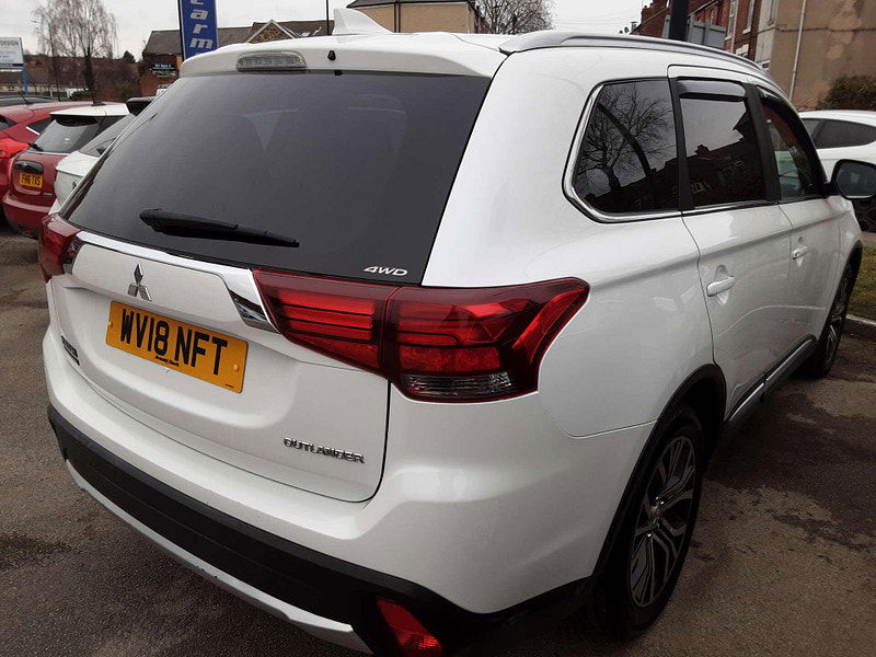 Mitsubishi Outlander 2.3 Outlander DI-D 4 4WD 5dr 5dr Manual 2026